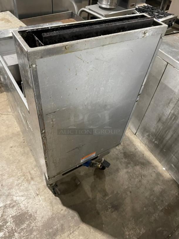 Pitco Commercial Stainless Steel Natural Gas Powered Deep Fat Fryer! With Back Splash & Basket Hanger! Model: SG18-S SN: G21ED035712! On Casters! - Image 3 of 8