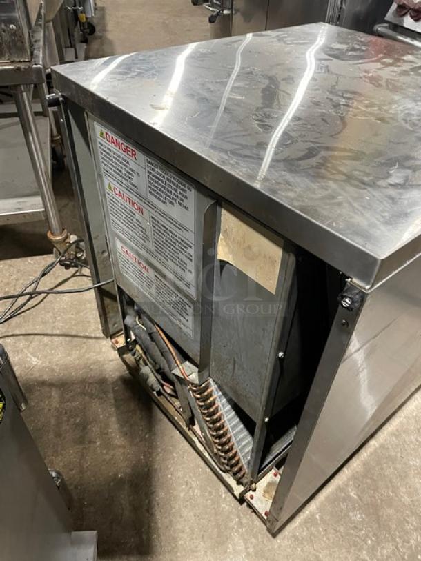 Randell Commercial Stainless Steel 2 Drawer Self Contained Undercounter Worktop Freezer! Model: 9404F-290 SN: W1225903-1! 115V 1 Phase! On Casters! - Image 4 of 7