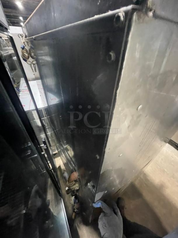 Montague Legend Series Commercial Stainless Steel Natural Gas Powered Heavy Duty 36" Double Stacked Deck-Style Infared Radiglo Broiler! With Individual Controls! Model: 236W36 SN: L7-D-72955A! On Legs! - Image 4 of 10