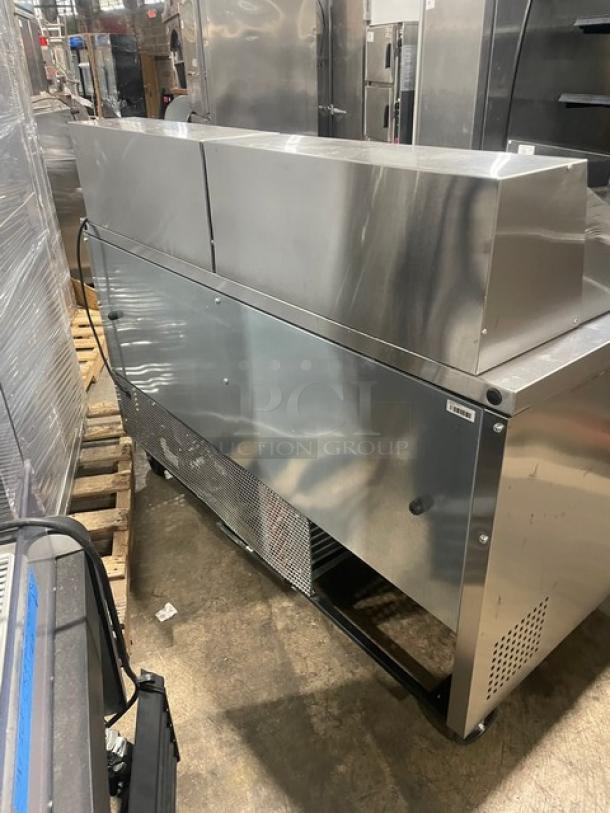 True Commercial Stainless Steel 2 Door Refrigerated Bain Marie Style Mega Top Salad/Sandwich Prep Table! With Poly Coated Wire Racks! Model: TSSU-60-24M-B-ST SN: 8931352! 115V 1 Phase! On Casters! - Image 4 of 9