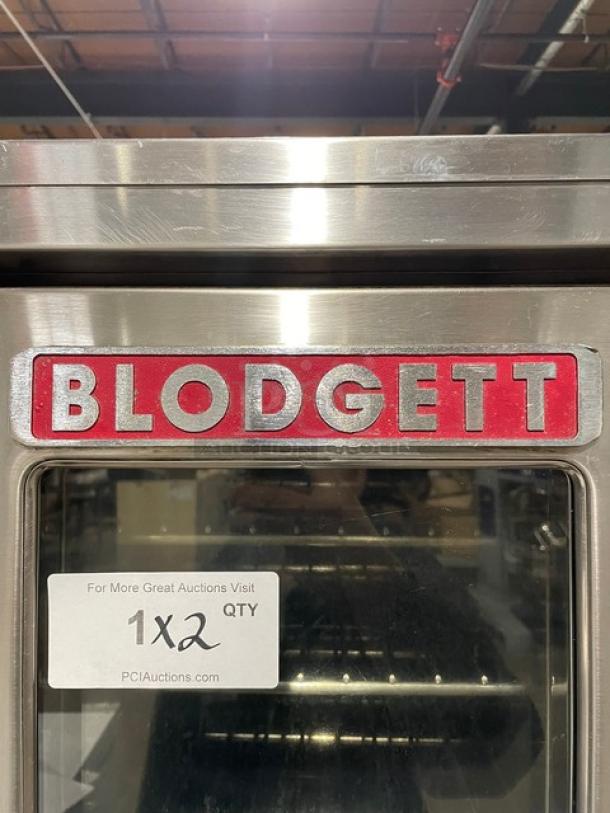 Blodgett Commercial Stainless Steel Natural Gas Powered Double Stacked Dual-Flow Convection Oven! With Thermostatic Controls! With Wired Oven Racks! Model: DFG-100 SN: 010201RA041T/010201RA044B! 115V 1 Phase! On Legs! 2X Your Bid Makes One Unit! - Image 6 of 14