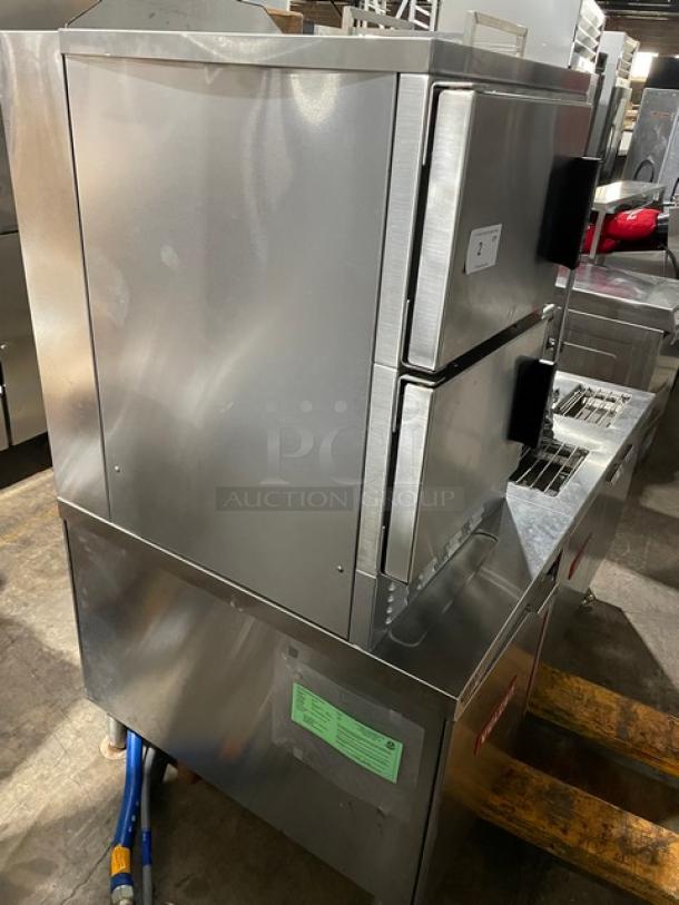 Vulcan Boiler-Base Series Commercial Stainless Steel Natural Gas Powered Dual Compartment Steam Cabinet! With Individual Controls! Model: VHX24G SN: 46-2005342! 120V 1 Phase! On Legs! With Vulcan Commercial Stainless Steel 2/3 Jacketed Direct Steam Double 24 Qt. Tilting Kettles! Mounted On High Cabinet Base! With Single Swivel Deck Faucet! Model: 2T2036D SN: 46-2005343/N323/N324! 115V 1 Phase! On Legs! 2X Your Bid Makes One Unit! - Image 4 of 16