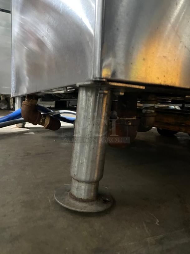 Vulcan Boiler-Base Series Commercial Stainless Steel Natural Gas Powered Dual Compartment Steam Cabinet! With Individual Controls! Model: VHX24G SN: 46-2005342! 120V 1 Phase! On Legs! With Vulcan Commercial Stainless Steel 2/3 Jacketed Direct Steam Double 24 Qt. Tilting Kettles! Mounted On High Cabinet Base! With Single Swivel Deck Faucet! Model: 2T2036D SN: 46-2005343/N323/N324! 115V 1 Phase! On Legs! 2X Your Bid Makes One Unit! - Image 16 of 16