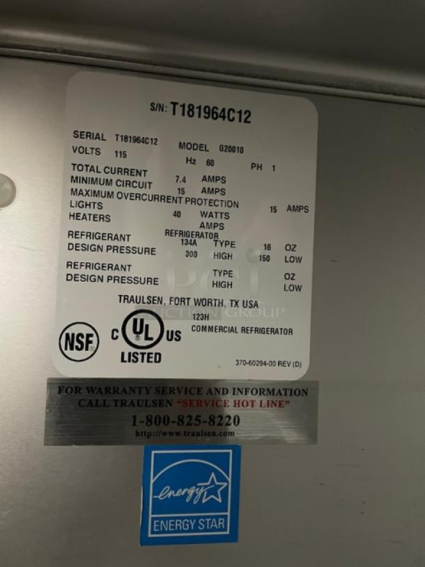 Traulsen G-Series Commercial Stainless Steel Solid 2 Door Reach In Refrigerator! Energy Star Certified! With Poly Coated Wire Racks! Model: G20010 SN: T181964C12! 115V 1 Phase! On Casters! - Image 6 of 9