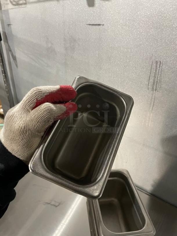 Commercial Stainless Steel Hotel/Steamtable Pans!  7X Your Bid! - Image 8 of 9