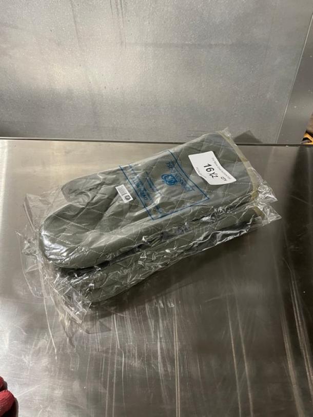 BRAND NEW! Johnson-Rose Commercial Green Fire-Resistant Oven Mitts! 2X Your Bid! - Image 2 of 5