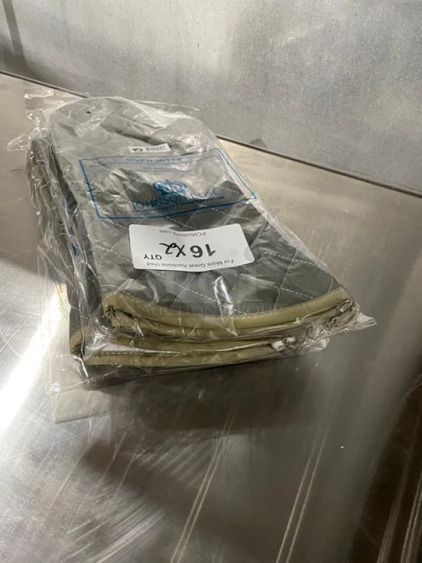 BRAND NEW! Johnson-Rose Commercial Green Fire-Resistant Oven Mitts! 2X Your Bid! - Image 3 of 5