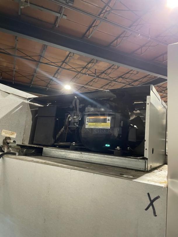 Traulsen G-Series Commercial Stainless Steel Solid 2 Door Reach In Freezer! Energy Star Certified! With Poly Coated Wire Racks! Model: G22010 SN: T26007K12! 115V 1 Phase! On Casters! - Image 10 of 10