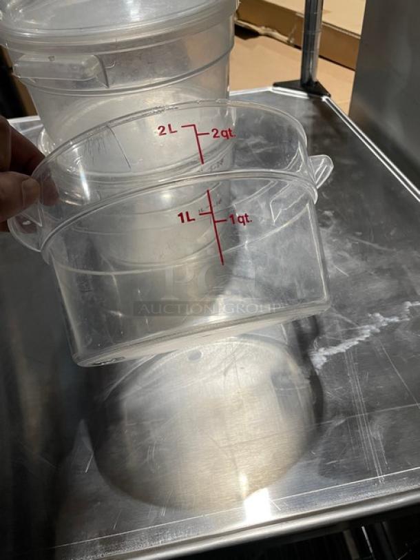 Cambro Commercial Clear Polycarbonate 2 Qt. Food Storage Containers! With Handles & Covers! Model: RFSCW2! 4X Your Bid! - Image 6 of 8