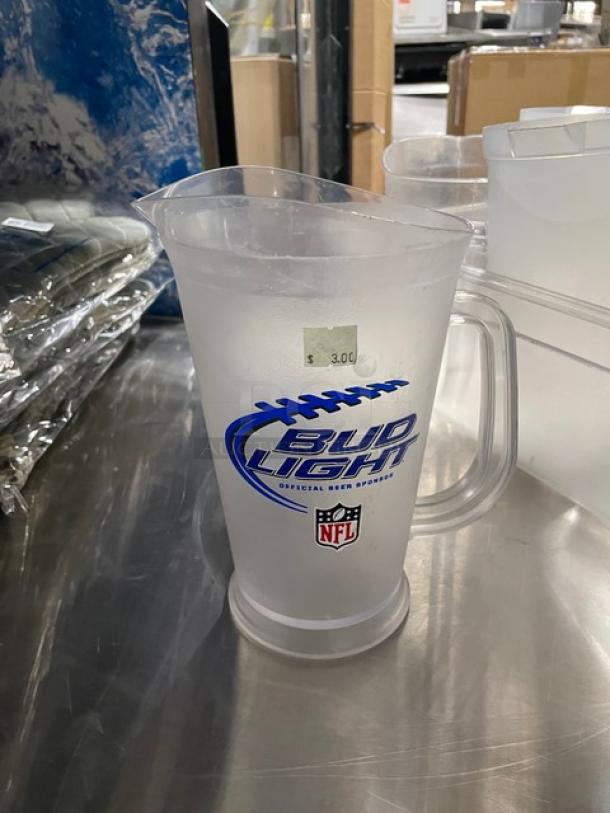 Lot Of Commercial Clear Polycarbonate Beverage Pitchers! ALL ONE MONEY! - Image 5 of 10