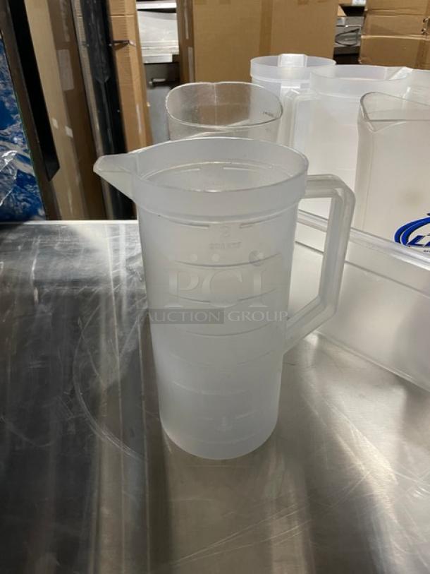 Lot Of Commercial Clear Polycarbonate Beverage Pitchers! ALL ONE MONEY! - Image 8 of 10