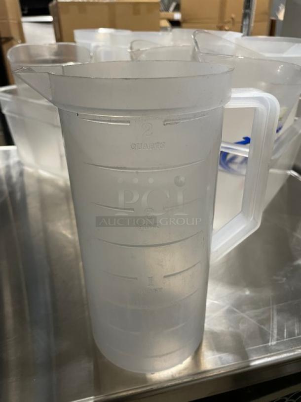 Lot Of Commercial Clear Polycarbonate Beverage Pitchers! ALL ONE MONEY! - Image 9 of 10