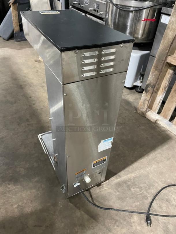Bunn Infusion Series Commercial Stainless Steel Electric Powered Countertop Automatic Hot/Iced Tea & Coffee Brewer! With Hot Water Dispenser! With Digital Brewer Controls! Model: ITCB-DV SN: ITCB117516! 120V 1 Phase! - Image 3 of 9