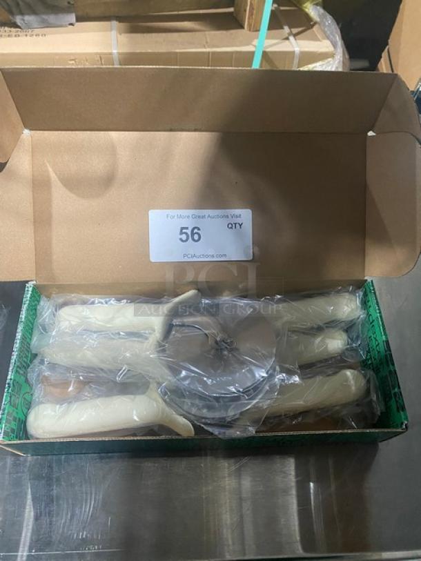 NEW! Dexter Russell Commercial Stainless Steel Sani-Safe White Handled Pizza Cutters! Model: P177A-EZC! 6X Your Bid! - Image 1 of 7