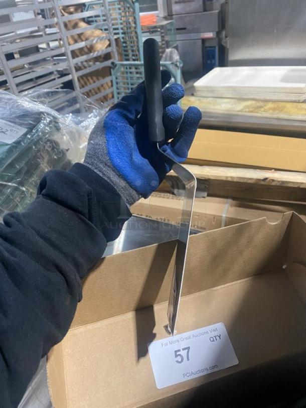 NEW! Dexter Russell Commercial Stainless Steel Basic Style Hamburger Turner! With Black Grip Handle! Model: P94855! 6X Your Bid! - Image 4 of 8