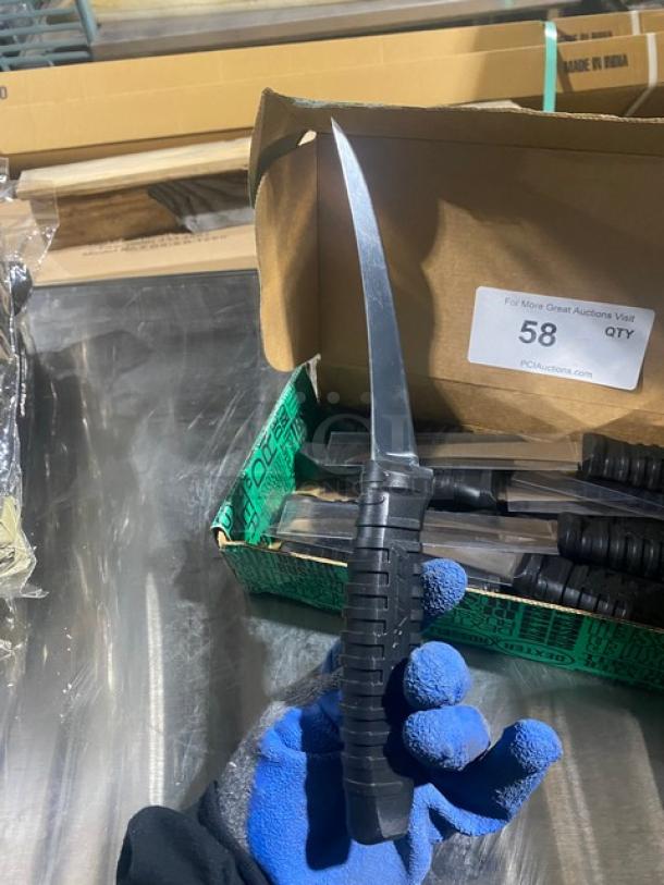 NEW! Dexter Russell Prodex Series Commercial Stainless Steel 6" Curved Super-Flex Boning Knives! With Black Grip Handle! Model: PDBH131SF-6! 12X your Bid! - Image 5 of 7