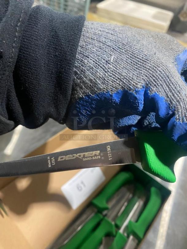 NEW! Dexter Russell Sani-Safe Series Commercial Stainless Steel 4-1/2" Utility/Deboning Poultry Knives! With Green Grip Handle! Model: 11213G! 12X Your Bid! - Image 6 of 8