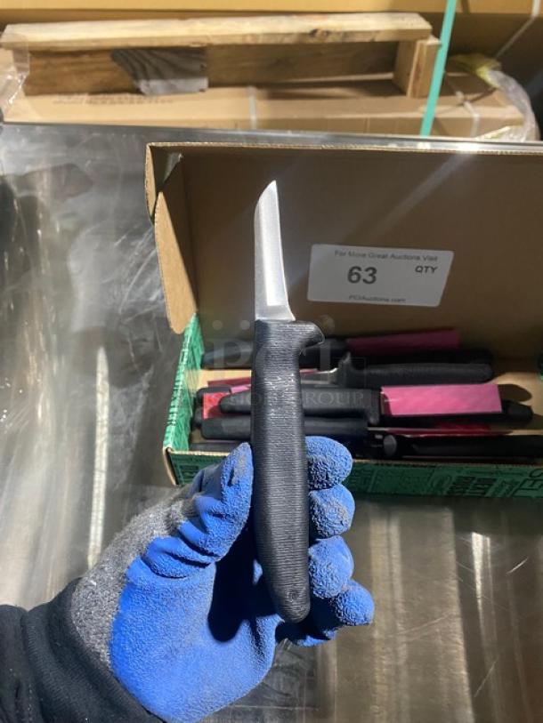 NEW! Dexter Russell Sani-Safe Series Commercial Stainless Steel 2-1/2" Wide Clip Point Tender/Shoulder/Trim Knives! With Black grip Handle! Model: 11173! 12X Your Bid! - Image 5 of 8