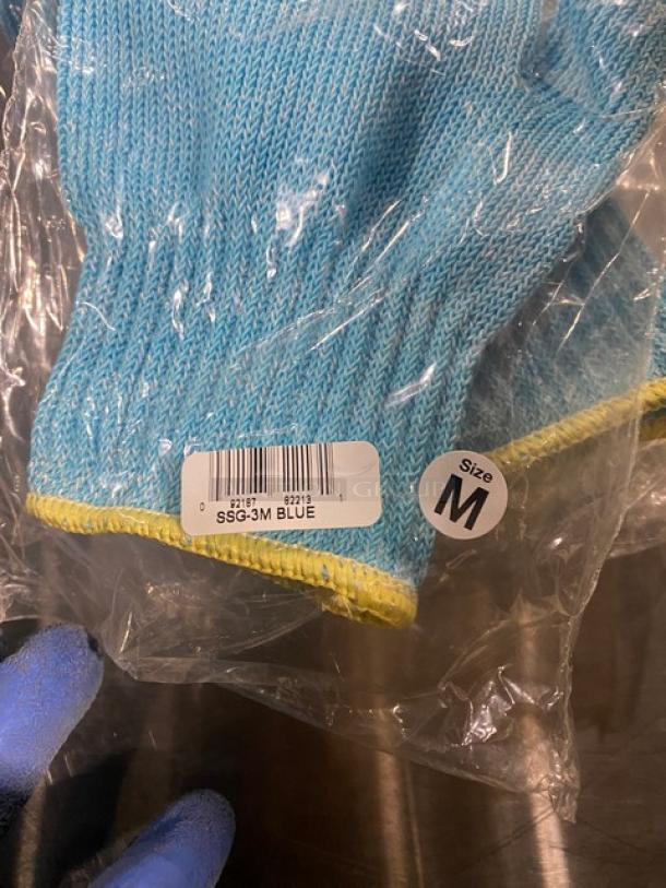 NEW! Lot Of Commercial Blue Medium Sized Multi-Purpose Gloves! Model: SSG-3M BLUE! ALL ONE MONEY! - Image 4 of 5