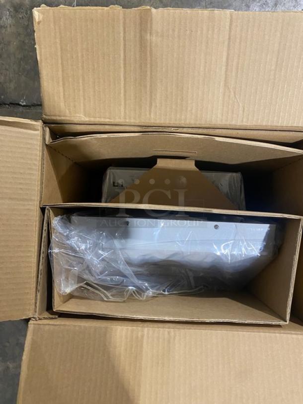 NEW! Kimberly-Clark Commercial Pearl White Windows Convert-A-Matic Roll Towel Dispenser! With Mounting Kit! Model: 0971700! - Image 6 of 8