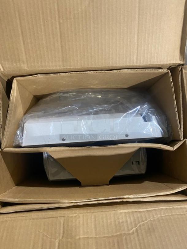 NEW! Kimberly-Clark Commercial Pearl White Windows Convert-A-Matic Roll Towel Dispenser! With Mounting Kit! Model: 0971700! - Image 5 of 9