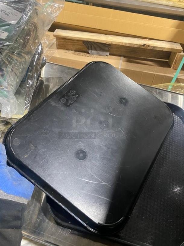 Cambro Commercial Black Rectangular Fast Food/Cafeteria Serving Trays! Model: 1418FF! 5X Your Bid! - Image 3 of 6