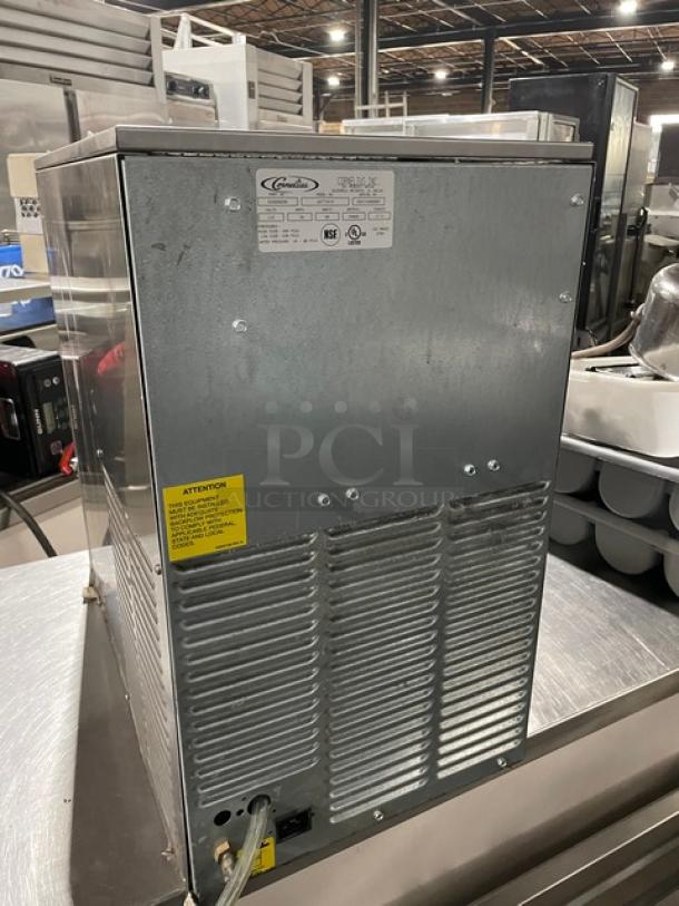 Cornelius Commercial Stainless Steel Electric Powered Air-Cooled Flake-Style Continuous Flow Ice Maker Machine Head! Model: WCF710-A SN: 638090250! 115V! With Cornelius 30-Series Commercial Stainless Steel Ice Storage Bin! With Lift Open Style Lid! Model: B530SS SN: 63E0241BB044! On Legs! ALL ONE MONEY! - Image 4 of 11