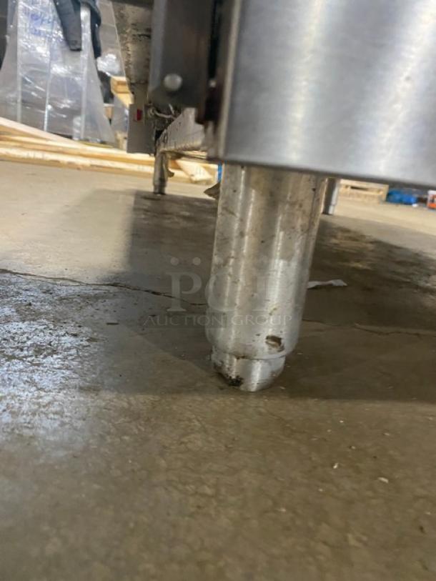 CookRite Commercial Stainless Steel Natural Gas Powered Split Top Flat Griddle & 6 Burner Range/Double Oven Combo! With Back Splash! With Wire Oven Racks! On Legs! - Image 9 of 12