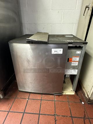 Manitowoc Ice Maker Head, No bin, No Power, Model SY1004A, 208–230-volt single phase
