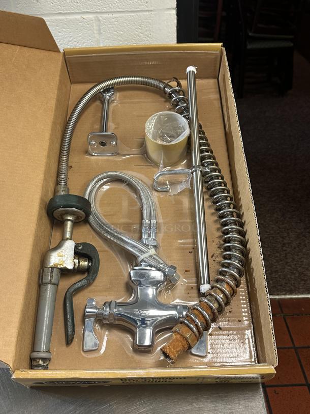 Krowne Heavy Duty Deck Mount Pre-Rinser Assembly, some missing parts - Image 2 of 2