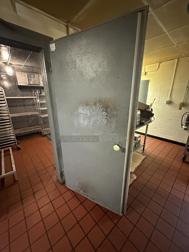Leer Walk in Cooler Door & Frame ONLY The walls are built into the structure - Image 3 of 5