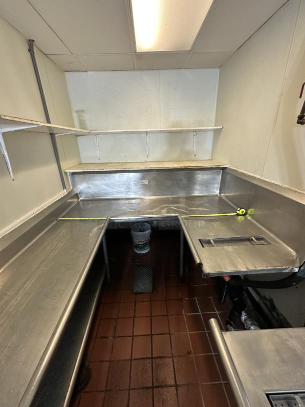 Stainless Steel Commercial Left Side Clean Side U-Shape Dish Area with Lower Shelf
Works with item# 295 - Image 1 of 5