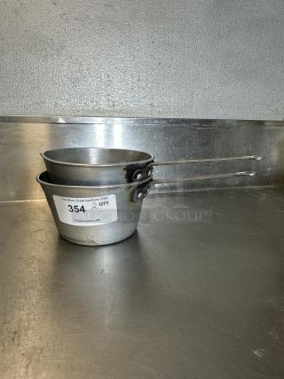 2.75 Qt. Tapered Aluminum Sauce Pan
2xBid