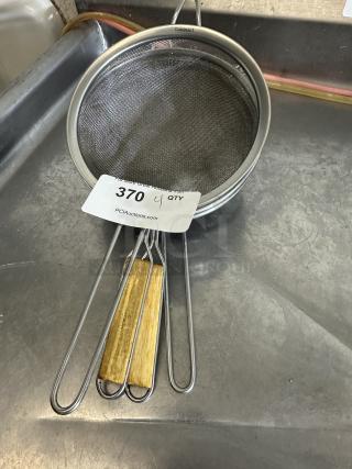 7 3/4" Single Medium Mesh Wire Strainer with 6 1/2" Wood Handle 
4xBid