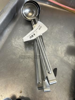 One-Piece Stainless Steel Ladle
5xBid