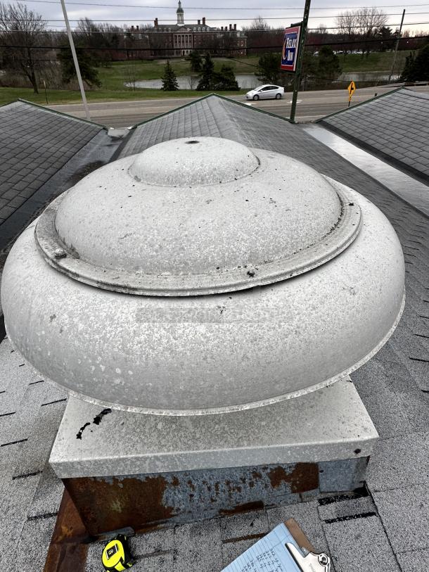 Jenn-Air Metal Commercial Rooftop Mushroom Exhaust. 36x36x27
BUYER MUST REMOVE, Optional Removal $250 Separate from Bid - Image 2 of 3