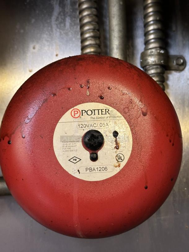 Amerex Fire Suppression Tanks and Control Box. BUYER MUST REMOVE. Fire Suppression System, Mechanical Release
Optional Removal Charge $250 separate from your Bid - Image 6 of 6