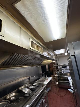 Amerex Exhaust Hood BUYER MUST REMOVE
Optional Removal Charge $500 separate from Bid