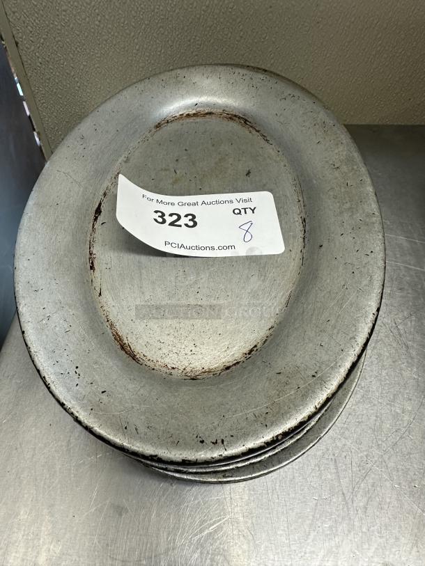 11 1/2" x 8" Oval Aluminum Sizzler Platter
8xBid - Image 1 of 1