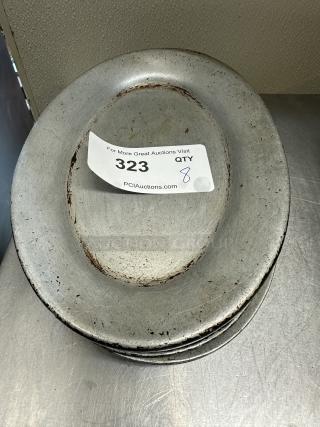 11 1/2" x 8" Oval Aluminum Sizzler Platter
8xBid