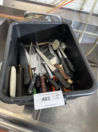 Knife Assortment, 
22xBid