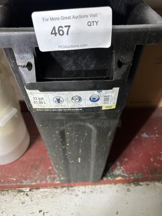 Highboy Trash can, 23 Gallon
2xBid