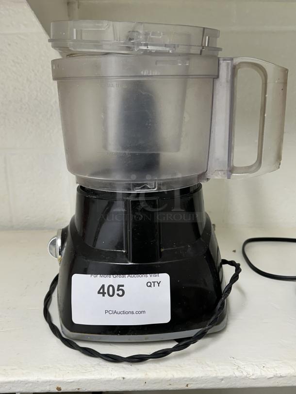 Hamilton Beach Food Processor
powers on - Image 1 of 2