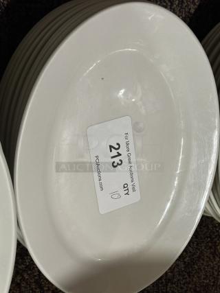 12 1/2" x 8 7/8" Ivory (American White) Wide Rim Rolled Edge Oval Stoneware Platter 
10xBid