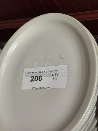 12 1/2" x 8 7/8" Ivory (American White) Wide Rim Rolled Edge Oval Stoneware Platter 
10xBid