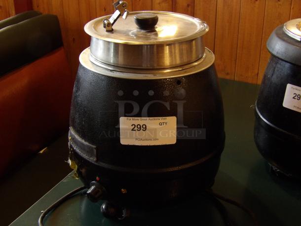 Soup Kettle Grenray Kettle, 120W, Powers On, Model 1021803 - Image 1 of 1