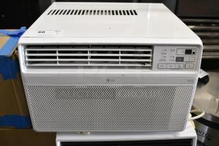 LG LW1023ERSM Window Mount Air Conditioner. 115 Volts, 1 Phase. 10,000 BTU.