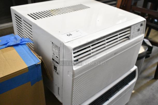 LG LW1023ERSM Window Mount Air Conditioner. 115 Volts, 1 Phase. 10,000 BTU. Tested and Working! - Image 2 of 7