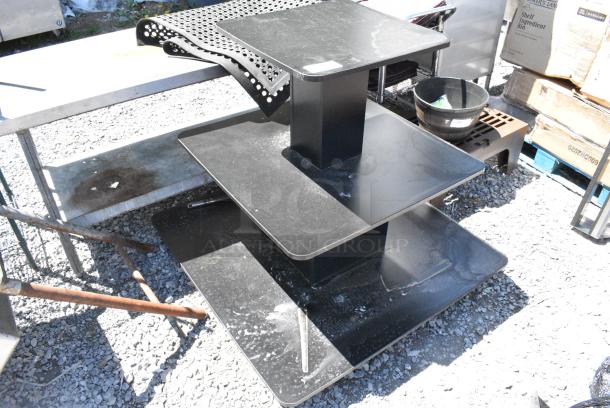 Metal 3 Tier Display. - Image 2 of 3