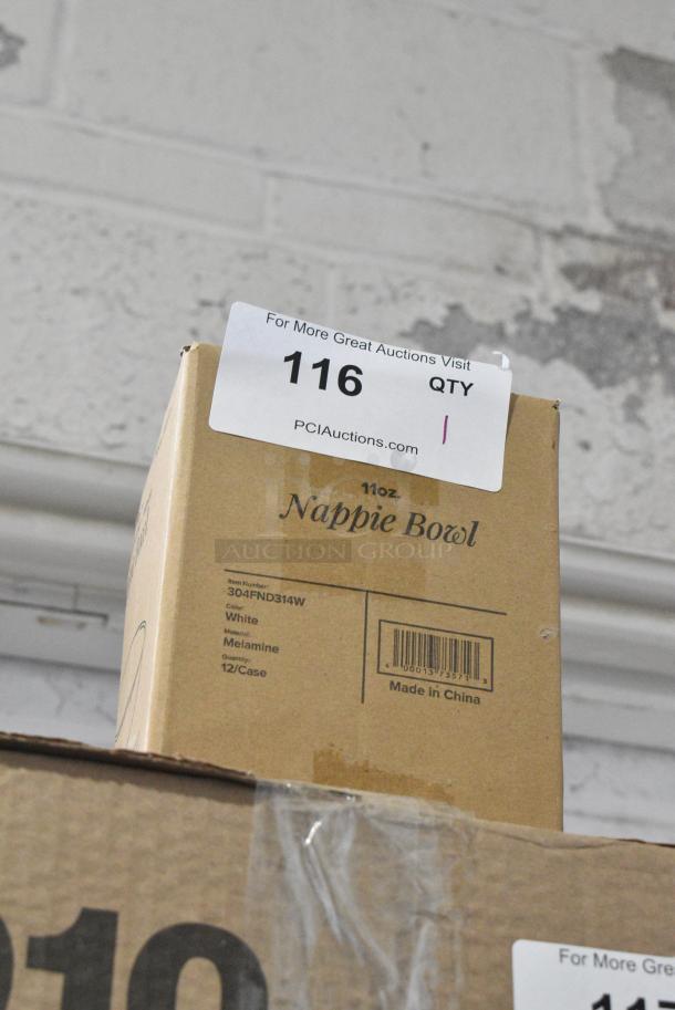 BRAND NEW SCRATCH AND DENT! Box of 11 Acopa 304FND314W Foundations 11 oz. White Narrow Rim Melamine Bowl - Image 2 of 7